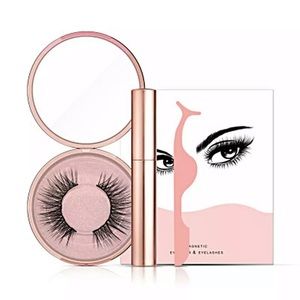 Makeup - Magnetic Eyeliner & Eyelash Kit with Applicator Makeup - Magnetic Eyeliner & Eyelash Kit with Applicator